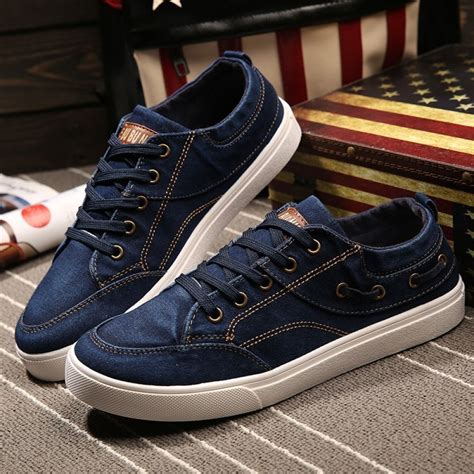 casual canvas sneakers for men.